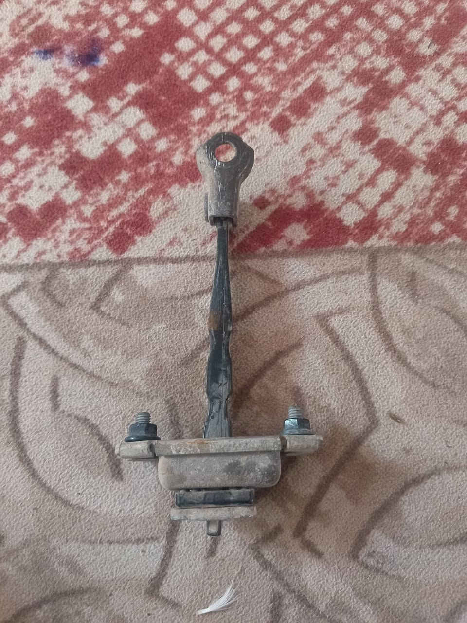 سلام عليكم من رخصت الادمن غراض كيا فورتي مسجل ،ضفيره باب،دكمه جام الصدر عكس السائق،ماطور جام ،يدت باب،حساس،في في تي كلهن شغالات شنو محتاج منهن خابر وبيك خير وتدلل ‏‪***********‬‏
