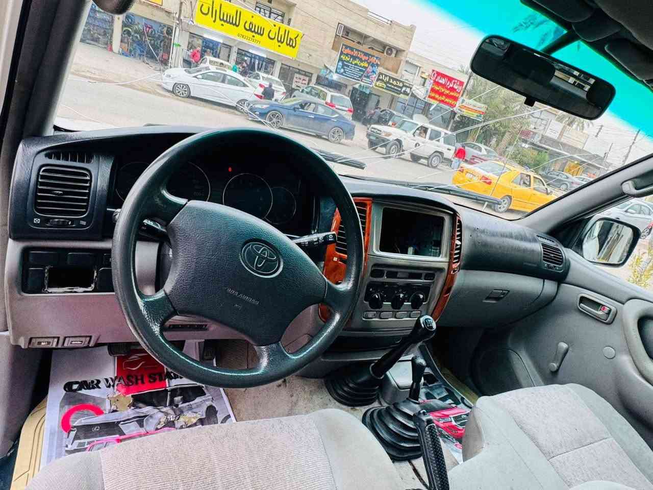 لاند كروزر  2003. رقم بغداد ب اسمي
سياره كفاله كير محرك تبريد صدر اكسلات
فور ويل شغاله كلها مكفوله من صبغ. عدا بارد ب هلال. وباقي كله كفاله صبغ او ضربه ب 150 وبيها مجال  كير عادي سياره   رقم
***********
واتساب *********** بغداد, العراق
