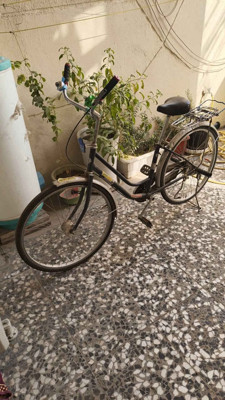 سلام عليكم بناتي حجم 26 ياباني وبي رقم شاصي وكلشي مابي بس عاوزه غسل سعر 70 مكاني حي الجهاد اربع شوارع رقمي ***********
