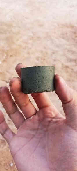 السلام عليكم توفر مكعب صب 3سم الي يوضع بين شيش التسليح والسقف الجيس يحتوي على 100قطعه بسعر 10الاف وتوصيل مجاني داخل كربلاء الرقم ***********واتساب نفس الرقم
