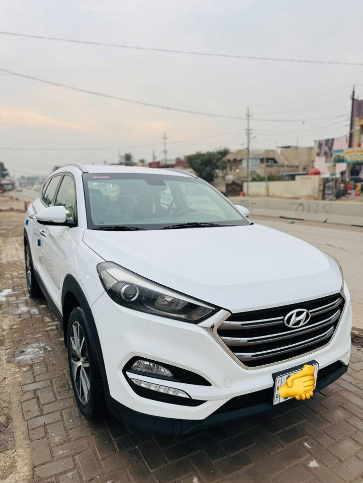 توسان 2017 خليجي مكفوله
عدا بارد بالجاملغ الايسر كد شبر والباقي مكفول
 كير محرك صدر باتري تايرات سياره جاهزه للاخير 
السعر182وبيه مجال مكان السياره بالزعفرانية
للاستفسار ***********
