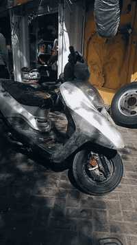 ورحمه الله وبركاته دراجه للبيع ببريز كابريتر الدراجه خير من الله بيهه ...