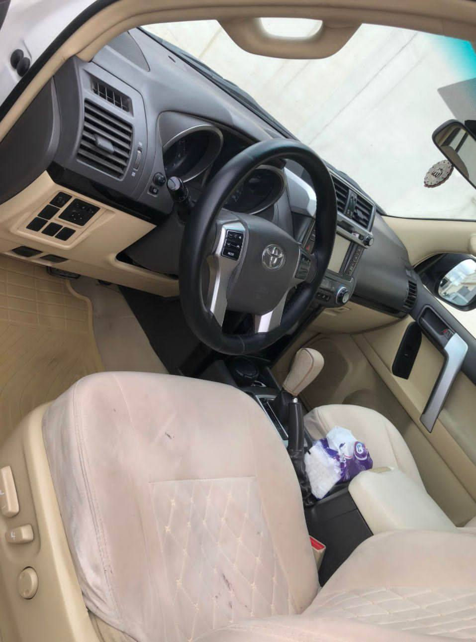 تۆیۆتا پرادۆ مۆدیل 2014 سپیر لەكۆڵ 
دەبڵ ئەكسل قفلی ئەكسل دەبڵ گیڕ تۆماتیك و عادی 
لايت ڕەشو حادسەو زینۆن 
كوشن كارەباو تەبرید مەركەزی 
4 تایەی تازەیە لە ژێرە 
ڕەقەمو سەنەوی تازەیە بەناوی خۆمانە 
كامل سێرڤس كراوە
 یەك دینار مەسرەفی تێدانیە 
مەكینەی نەكراوەتەوە 

سعر : داوای بکە لە کۆمێنت ڕاستەوخۆ بۆت دێت 🤖 

پارچەو دوو پەڵەی بۆیاخ بێ ناوگرتن 
گیڕو مەكینەو تەبرید و 
توندوتۆڵی هەمووی بەشەرت 

فایبرو واتس ئاپ
بۆ زانیاری زیاتر پەیوەندی بە خاوەنی 

 ( *********** )
