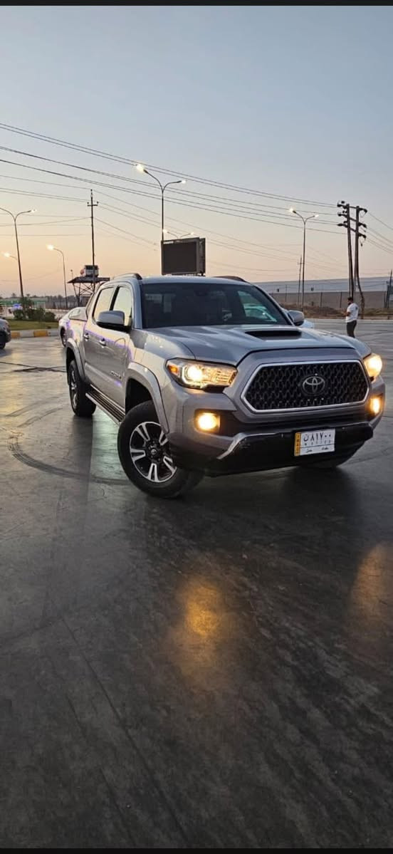 تاكوما 2018كلين
محرك 6سلندرر
سياره بصمه 
جامه خلفيه كهربائيه
سياره جاهزه من كل النواحي رقم بغداد بسمي
مكان السياره واسط النعمانيه
السعر230
هـ***********
***********
