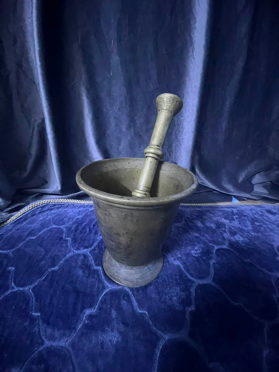 للبيع هاون نحاس خام الحجم الكبير وزن اكثر من 7 كيلو وزن قبضه اكثر من 2كيلو عنوان بغداد


**إذا كنت صاحب هذا الإعلان وتريد حذفه لأي سبب، رجاءا أرسل رسالة إلى الدعم الفني**