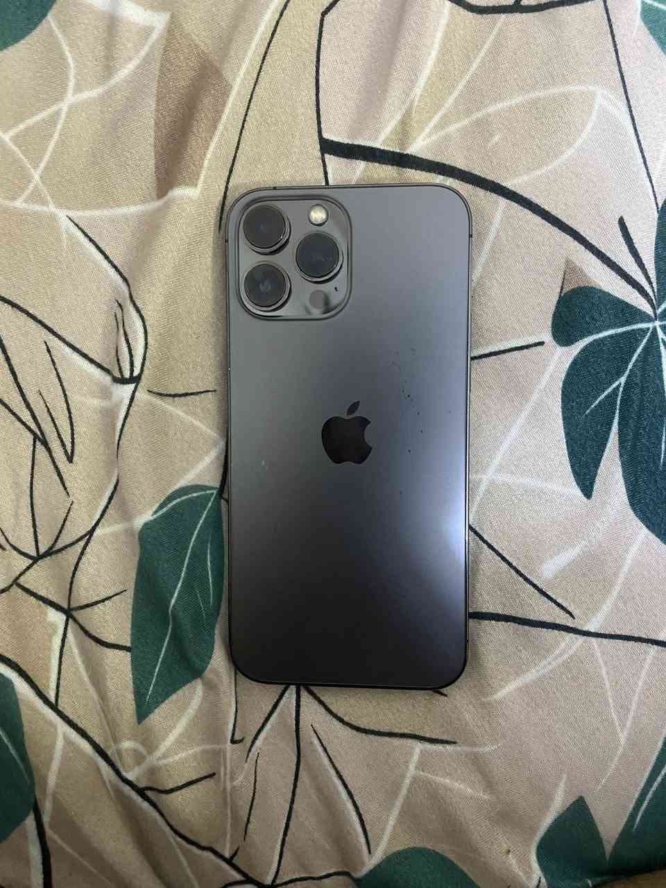 سلام عليكم آيفون 13برو ماكس جهاز كلش نضيف ذاكره 256 جهاز مبدل شاشه تفصيخ 3خيارت فيس إيدي شغال جهاز اطيك بي ضمان سبوع ذا صرف شحن لو جهاز علك ترجعه مكاني كربلاء سيف سعد ***********  شرق اوسط  السعر ٥٢٥
