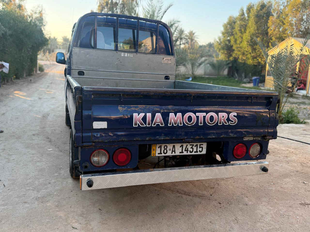 سلام عليكم للبيع كيا بنكو دبل قماره
موديل 2007 / محرك 3000 مفتوح 
 باسمي رقم بابل انكليزي الجديد 
مكاني كربلاء
سعر 90 وبيهة مجال قليل 
***********
***********
