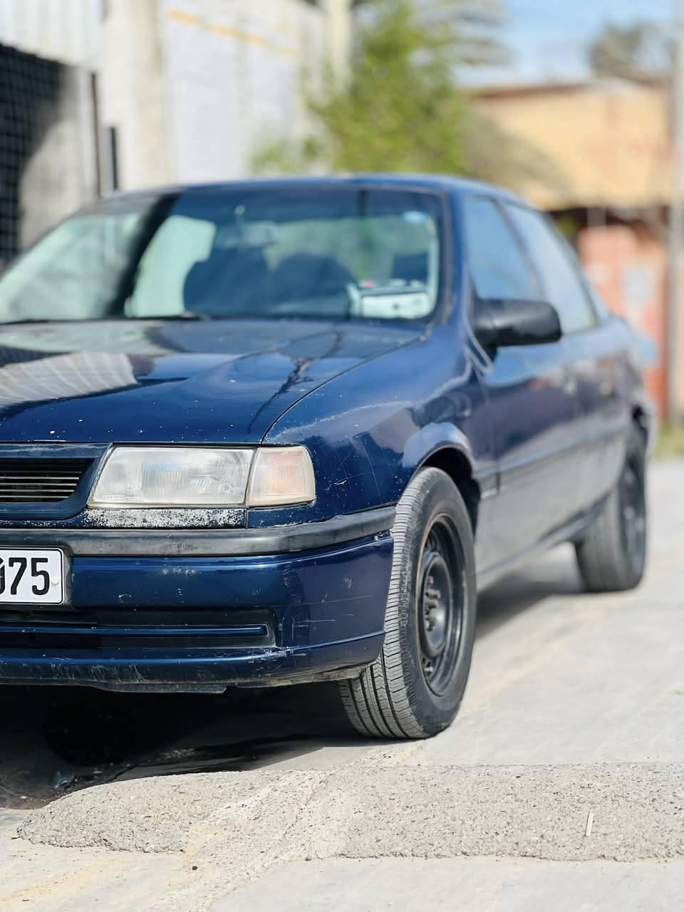 السلام عليكم
اوبل 1993محرك لاصرف ولابخار  رقم اربيل سنويه ل2030 لون نيلي سياره بعدها ع بلاد فتحه سقف جام كهربا لاتعمير  ولاصبغ 

رقم ***********
