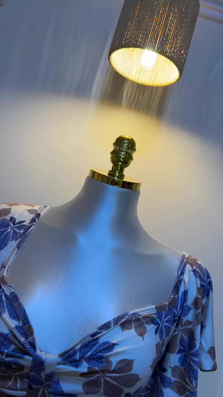 ⁨	موديل جديدمختلف جذرياً، وفخم زبدة تخلي الجسم يتنفس🩷🍭🍬💗
سعرهه 15💗
تلبس من L لحدXXL ، كل القياسات متوفرة!
لا تضيعين الفرصة... الكمية محدودة توصيل سريع لكل المحافظات دزي دايركت  وحجزيها قبل ما تخلص 🤤💗
توصيل 🚚 5
تابعوا الصفحة حتى يصل لكم كل جديدنا وعروضنا 
للطلب يرجى مراسلة الصفحة (***********)
