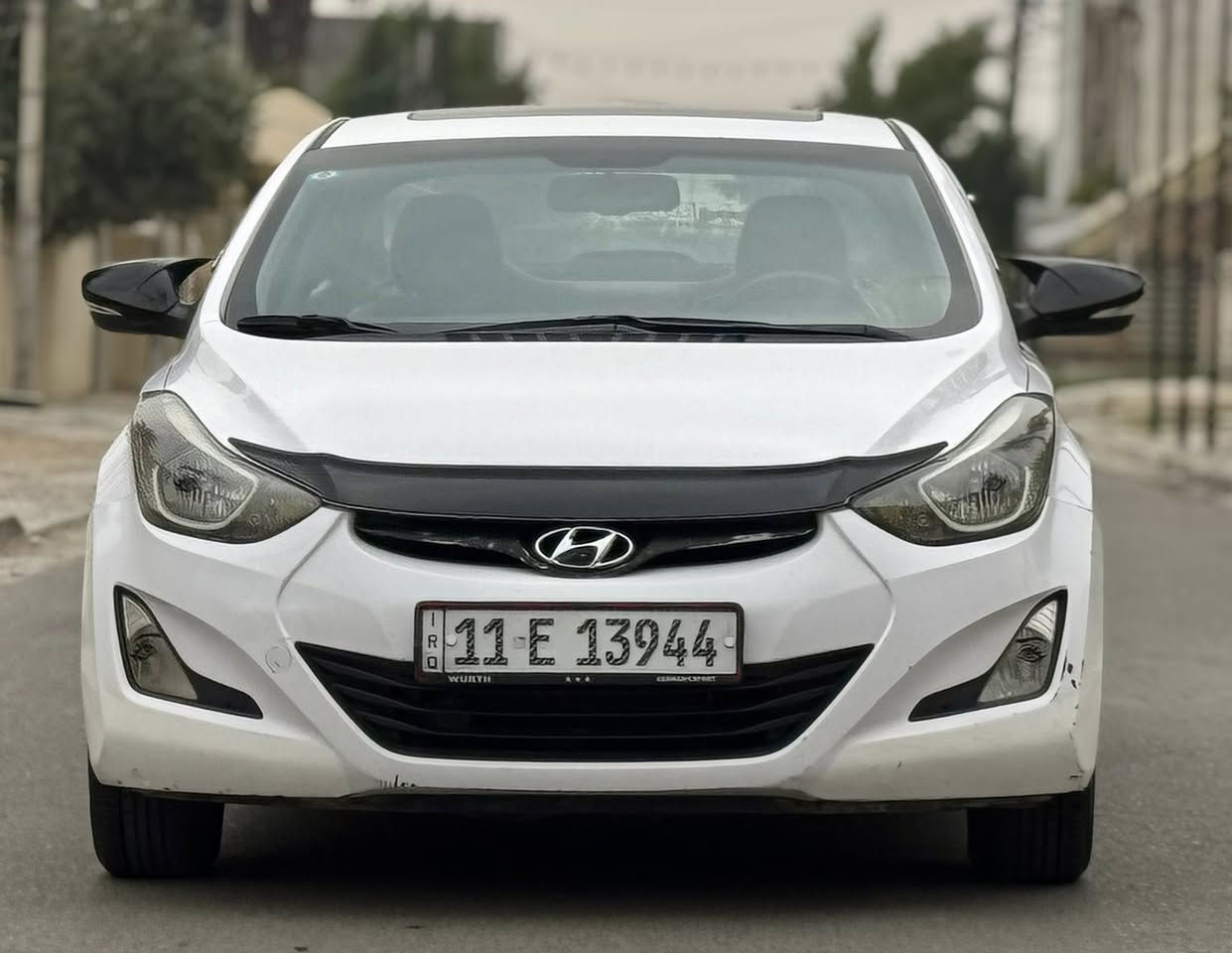 النترا 2015 خليجي مكفول 
ماشية 118 كم
بأسمي 
فتحه 
مكينة 1800 دوش 
شاشة + كامره 
سياره جاهزه للأخير بدون اي نقص 
مضيوفلها منضومة غاز 
بيها مكان بارد باب السايق 
العنوان / السيديه 
السعر / 128
للأستفسار / ‭0786 571 6664‬
