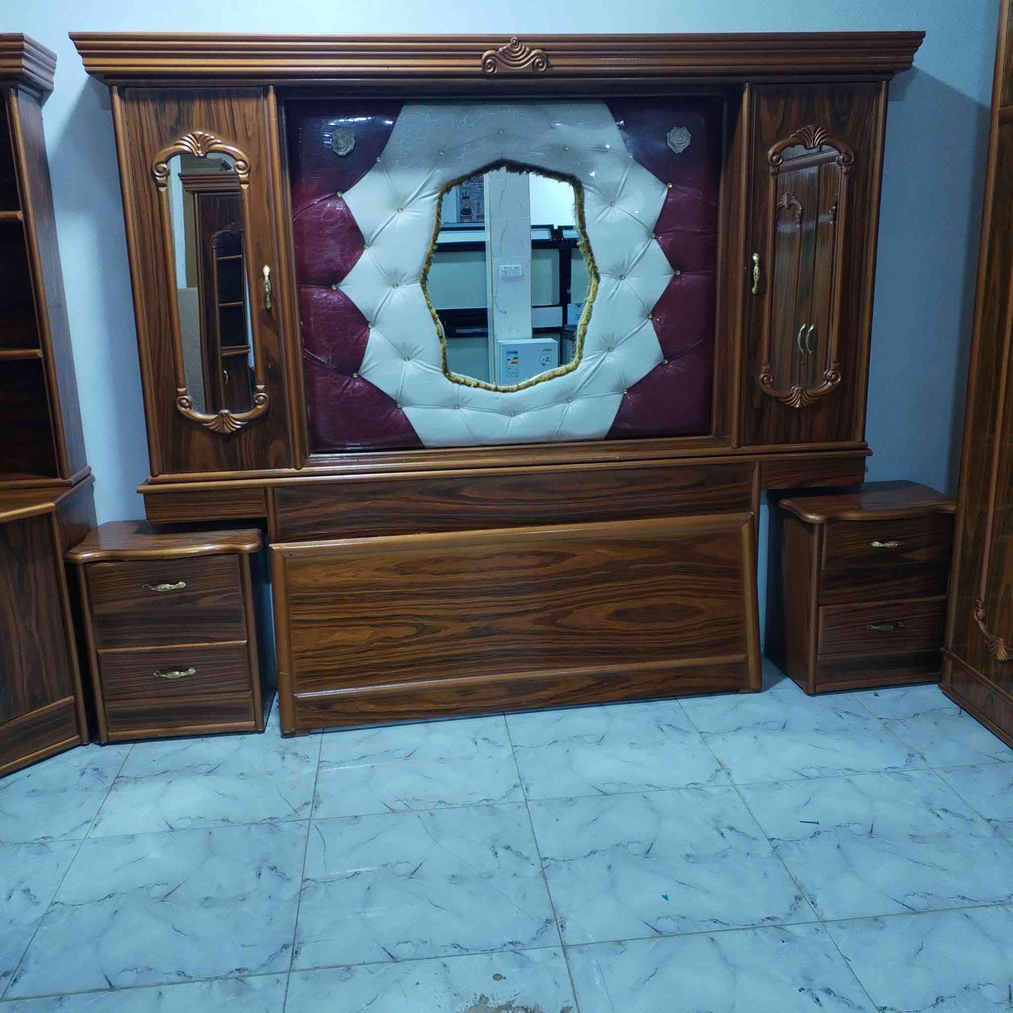 سلام عليكم  اخوان  غرفه نضيفه شرط  حطاطه    لسعر مليون   و 100 وبيها مجال


**إذا كنت صاحب هذا الإعلان وتريد حذفه لأي سبب، رجاءا أرسل رسالة إلى الدعم الفني**