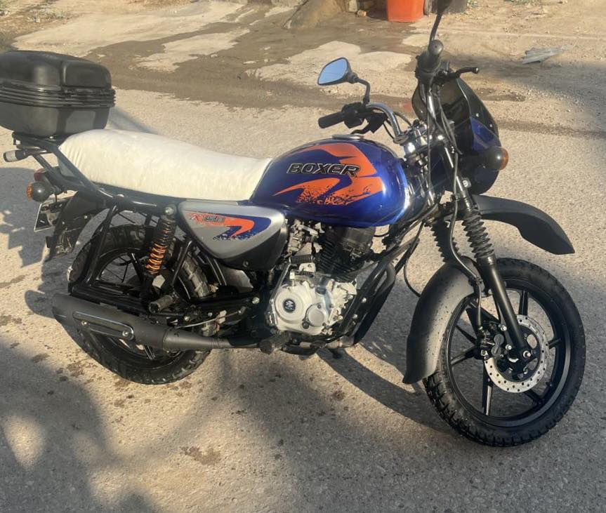 بوكسر  22 مامشتغله دلفري
نظافه فول
مرقم ميسان للبيع
***********
