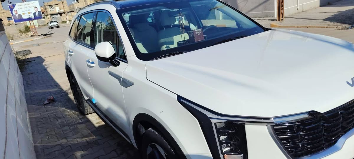 سيرنتو موديل 2024خليجي
رقم أربيل ماشية 40 الف
َمكان السيارة بغداد 
بيهة ضمان ٥ سنين
ضمان شركة نم
مكفولة كفالة عامة 
6 سلندر 
المواصفات 
بصمة تشغيل بصمة أبواب 
تشغيل عن بعد
بانوراما
شاشة متصلة كار بلي 
كير ماوس 
هاند بيرك بصمة 
ويل 19
كشن كهرباء
جنطة كهرباء
شفتات ستيرن
بردات سلايت
***********
***********
