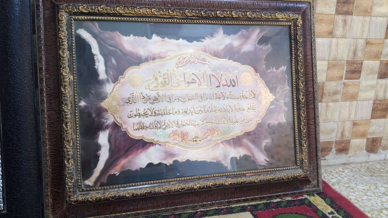 السلام عليكم عندي هذني الصور بسعر 25
***********
