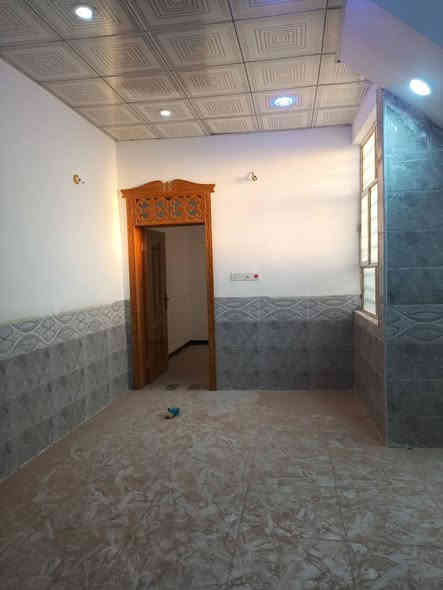 {{ياالله يعلن مكتب الرحاب للعقار }}
{بيت 100متر} طابو زراعي سند 25وبي قرار محكمه 
{السعر بلاش 💸} 35وبي مجال للشراي *********** 
طابوك صب كونكريت فوك وجوه   يوجد جميع الخدمات 
شارع تبليط 16 متر مولده ذهبي انترنيت ضوي سوك والمدرسه قريبة اسواق كلشي موجود ***********
