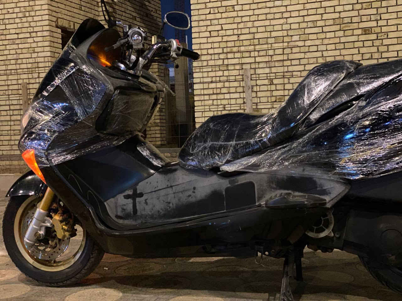 سلام عليكم دراجه فورزه
دراجه وراق كاملات
0.9
دراجه ما مفتوحه كلها بلاد
ا. Np3
دراجه عله وضع الشركه 
الرون 1ونص ثابت 
بيها صوت اكسن خفيف ولباقي مكفول 
800 وبيها مجال حك الجيه وبخدمت الشراي 
الرقم ***********
