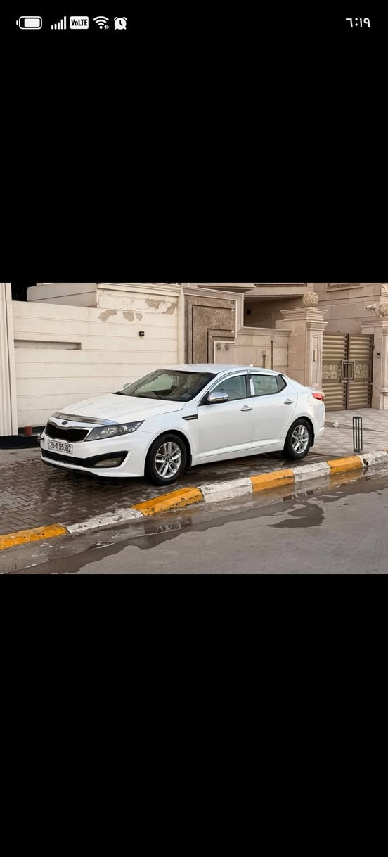 السلام عليكم مراوس فقط بكمارو ١٦ وفوك 
اوبتيما ٢٠١١ امريكي لون ابيض جي دي اي محرك ٢٤٠٠
رقم انكليزي ديالى بسمي تحويل مباشر لا غرمات ولا شي
بكانها في الكوت وتتحول باي بكان حادثها بصفحه جاملغ وباب وبيها صبغ صفحه مباوك لون باقي تفاصيل اتصل او وتساب
وتساب فقط ***********
اتصال***********
