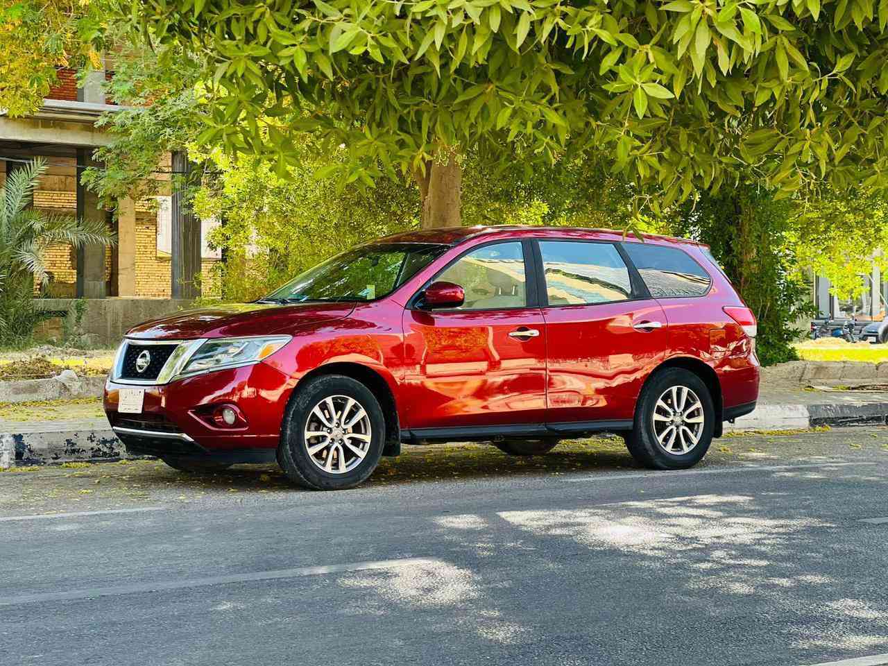 باڤندر  مديل 2013 سعر 108قابل  للتفاوض الأستفسار اتصل *********** وارد أمريكي حادثها جاملغ وشويه من البنيد والباقي كفاله عامه مواصفات فول عدا الفتحه بصمه تشغيل بصمه أبواب تشغيل عن بعد مري كهربائي اشاير مري كشنات كهربائي تحكم ستيرن شاشه كبيره كامره خلفيه دواره مكينه 6️⃣ سلندر مكينه وكير مكفولات 7 راكب 3 قطع تبريد حداديه جديده تخم تاير مشروع وطني سنويه ل 28 مكان سياره كربلاء
