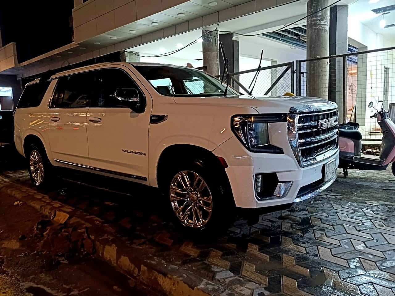 للبيع GMC 21 امريكي مبدل بيه دعاميه اماميه فقط اجره بغداد طبله سياره جاهزه مجهزه  سعره مناسب 
***********
