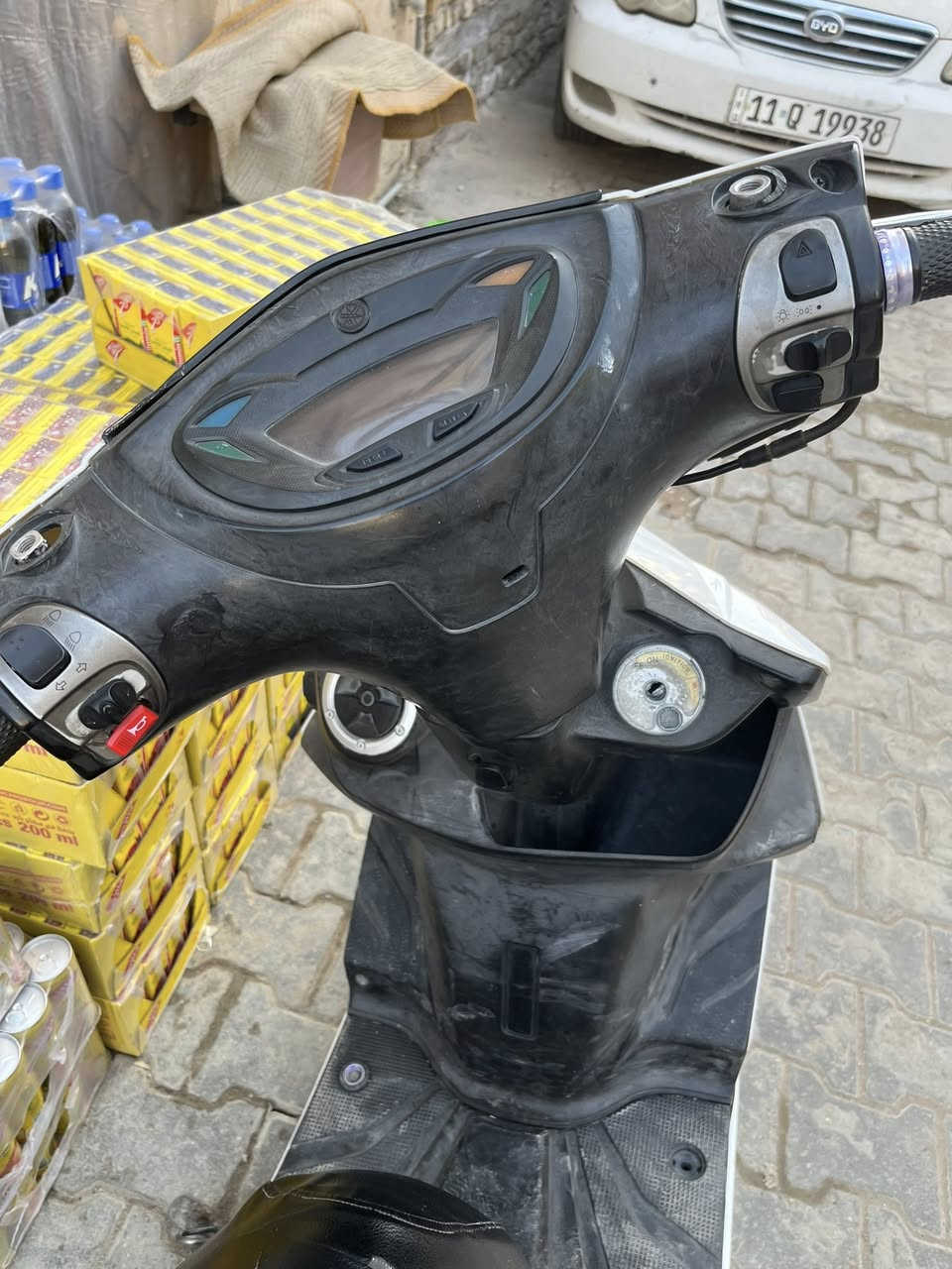 سلام عليكم دراجه جي تي ار موديل 2011 مكفوله كفاله محرك ممفتوح دراجه عل بلاد سعر 900 وبيه مجال مكان بفداد رقم الهاتف ***********
