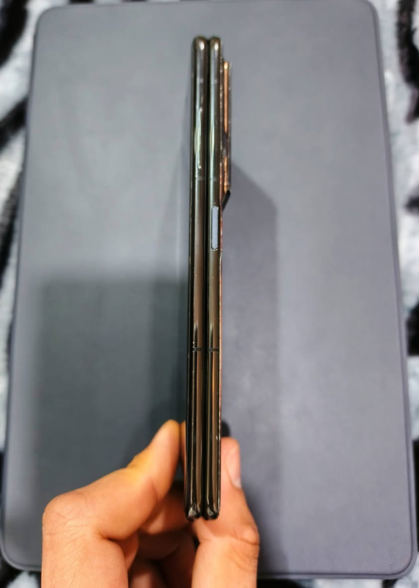 هونر ماجك v2
نسخه عالميه
نسخة الجلد ذاكره 512+16 رام بدون ملحقات 
يرهم بيع ومراوس
السعر ٦٧٥ قفل 
للاستفسار خاص 
م.الرمادي


**إذا كنت صاحب هذا الإعلان وتريد حذفه لأي سبب، رجاءا أرسل رسالة إلى الدعم الفني**