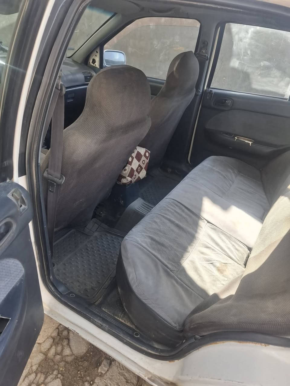 كيا سيفيا موديل 1994 كير اوتو مكينة مفتوح تحويل مباشر رقم بغداد السعر 35 وبيها مجال قليل. للتواصل ***********
