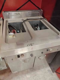 غراض مطعم للبيع   شوايه مزدوجة   شوايه همبركر ٢  جدر كنتاكي __ قلاية ف...