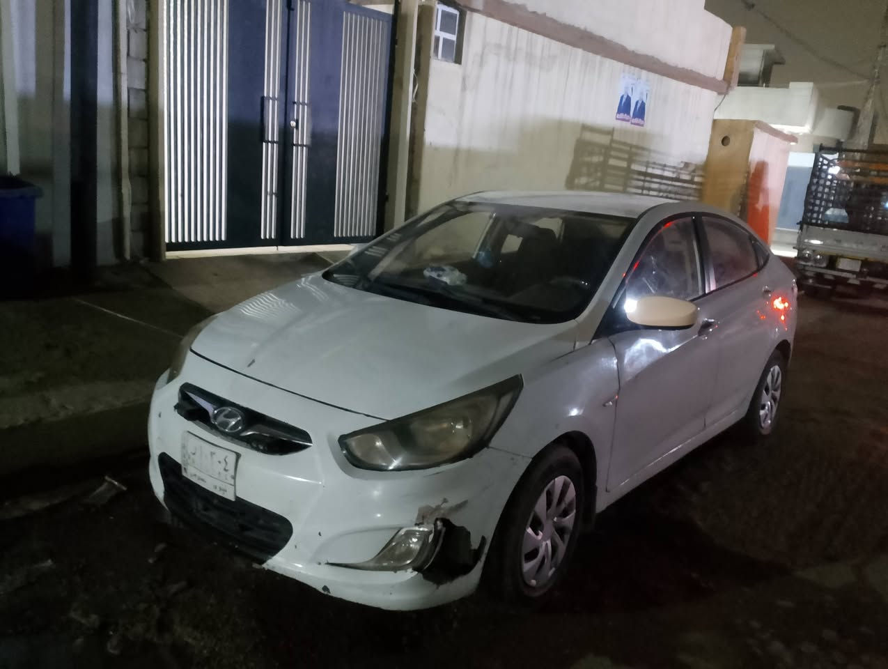 اكسنت مضلع 2012 فول عادي كير عادي مصبوقه حزام مراوس 
معجون دواير ودوسات  بيع ومراوس مع صفره  واذا مقدمه زينه ترهم ***********
