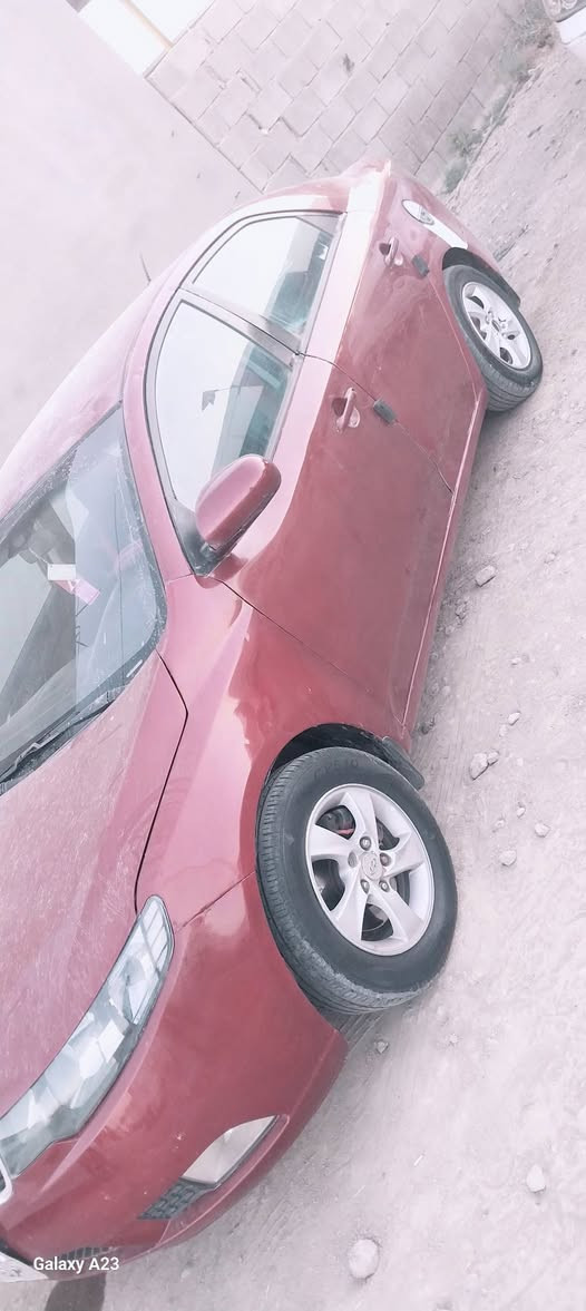 كيا سيراتو ٢٠١٢
بيها قطع صبغ ابيع حزام مابيها نقص كير مكينة حدادية 
المكان الزبيدية للإستفسار أكثر ***********
السعر ٨٣
