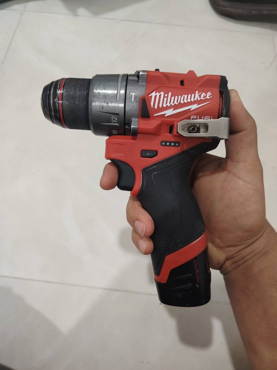 دريل milwaukee m12 مستعمل مع بطارية 2A للبيع السعر 135


**إذا كنت صاحب هذا الإعلان وتريد حذفه لأي سبب، رجاءا أرسل رسالة إلى الدعم الفني**