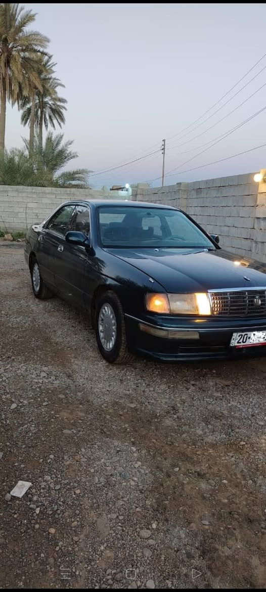 السلام عليكم سيارة للبيع بطه موديل 93 رقم ديالى انكليزي شرط التحويل 
مكفوله  كفاله عامه من كص ونقل جثه
اصوليه
محرك 2500 
السعر (58)وبيه مجال 
مكان السياره صلاح الدين (العلم)
للأستفسار الاتصال عله الارقام 
***********
*********** بغداد, العراق
