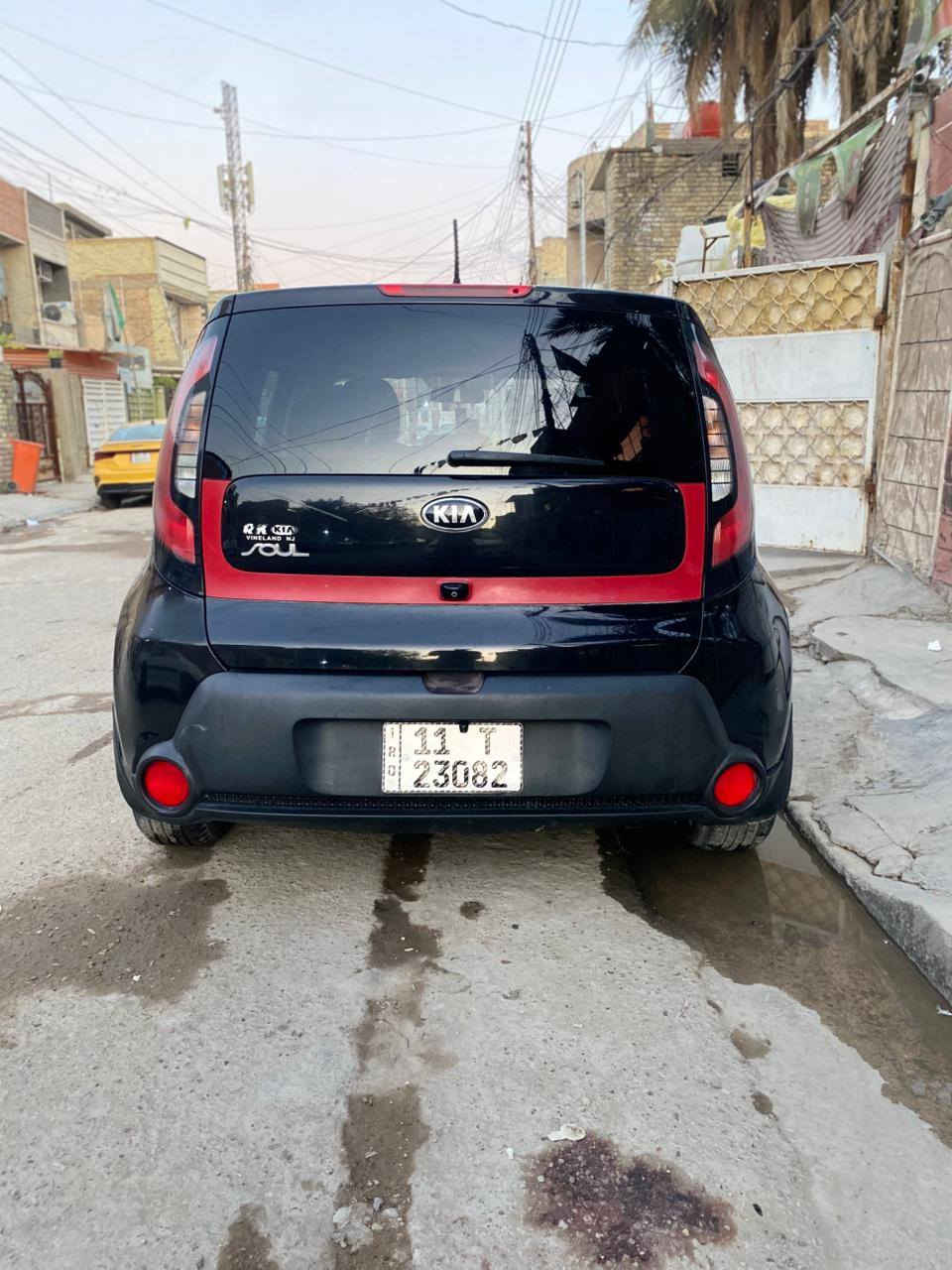 السلام عليكم
للبيع كيا صول 
موديل 2016 وارد امريكي 
محرك 4 سلندر  1600
السيارة جاهزة من كل النواحي 
كير محرك كله مكفول 
صدر امامي خلفي جديد
منضومة تبريد جديدة 
منضومة بانزين جديدة 
تخم تاير جديد 
السيار ة ربع متصرف عليه 

السيارة مال بيت 
السعر 102 وبيه مجال بسيط 
العنوان بغداد الشعب 
الهاتف *********** 
واتساب موجود
