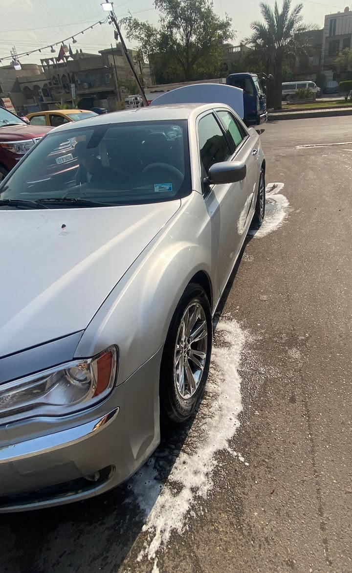 سلام عليكم اخوتي 
بيع سريع اخو البلاش سياره نضيفه ومرتبه 
اوباما 2012
رقم شمالي اربيل الجديد 
ضرر جاملغ وبونيد 
شرط التحويل 
مكان سياره بغداد 
اني مكلف بلنشر 
رقم الهاتف / *********** كركوك, العراق
