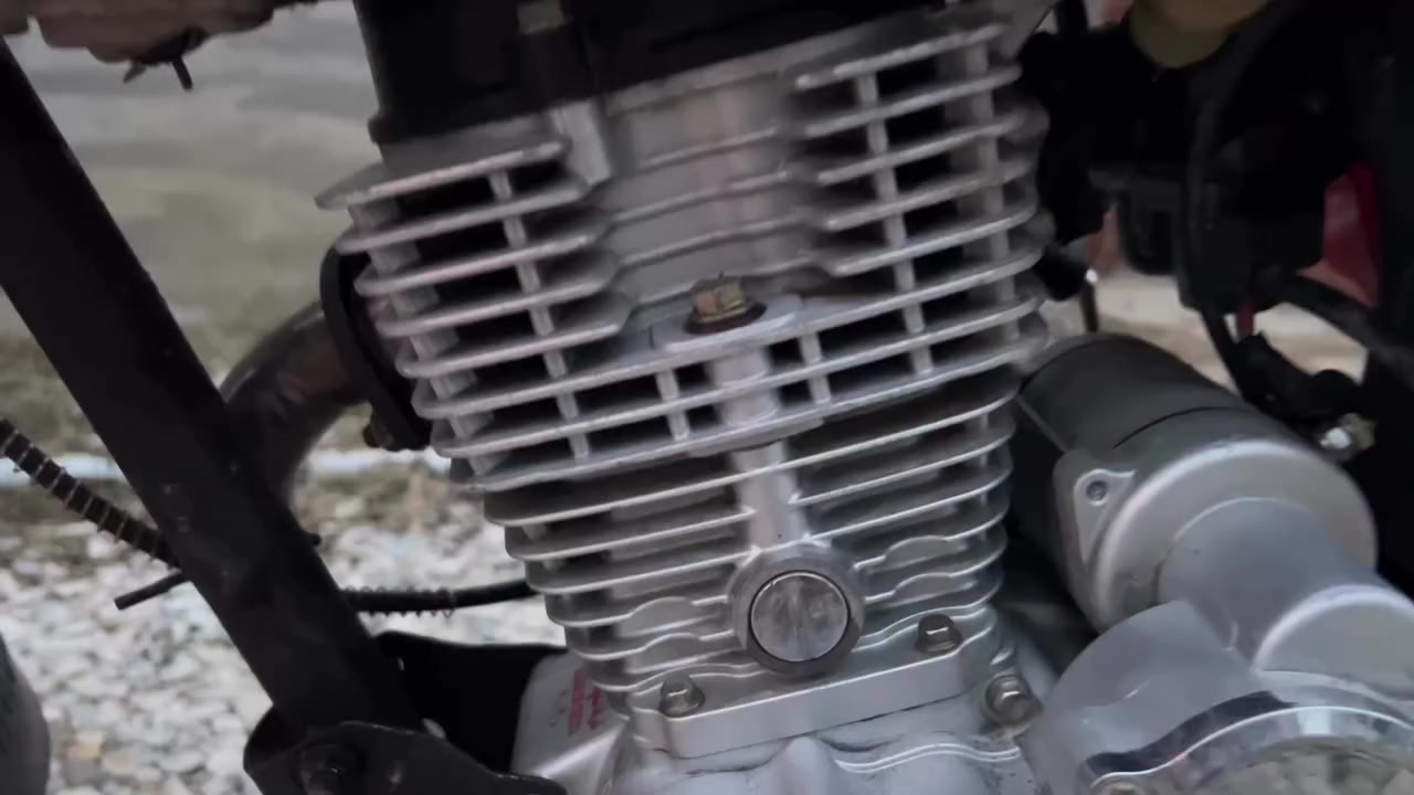 محرك 200c تايكر 2020 ب 550 الف بيه مجال بسيط


**إذا كنت صاحب هذا الإعلان وتريد حذفه لأي سبب، رجاءا أرسل رسالة إلى الدعم الفني**