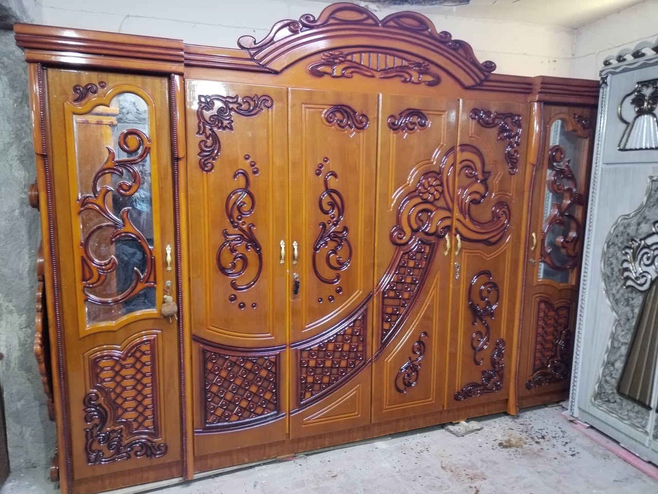 غرفه نجار البيع. سعر850تصال***********واتساب

