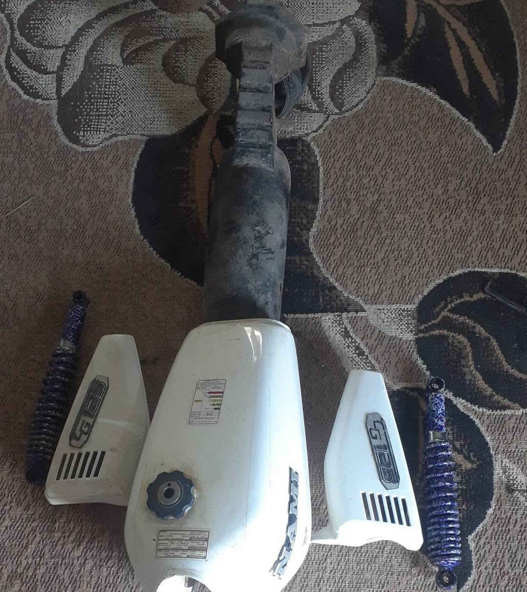 سيت كامل البيع يفيدنه يجي خاص


**إذا كنت صاحب هذا الإعلان وتريد حذفه لأي سبب، رجاءا أرسل رسالة إلى الدعم الفني**
