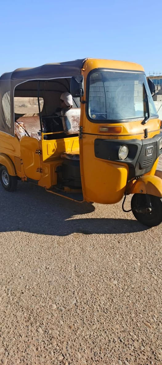 سلام عليكم تكتك البيع 2021 شهر ثاني مكينه مكفولة بيه شويه بل صفح الباقي كفاله ***********
