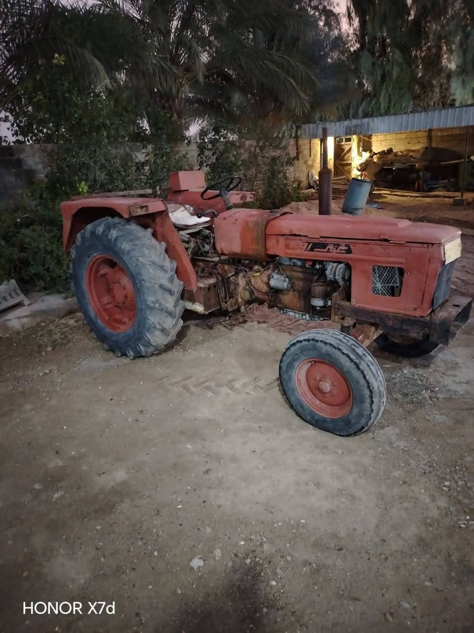 عنترا 71موديل 85 سلف شغال  للبيع تأيرات محرك بي تنقيص شي قليل البقيه كفاله السعر2مليون ونص الاتصال على الرقم *********** او*********** مكاني ابو  غريب الرضوانيه
