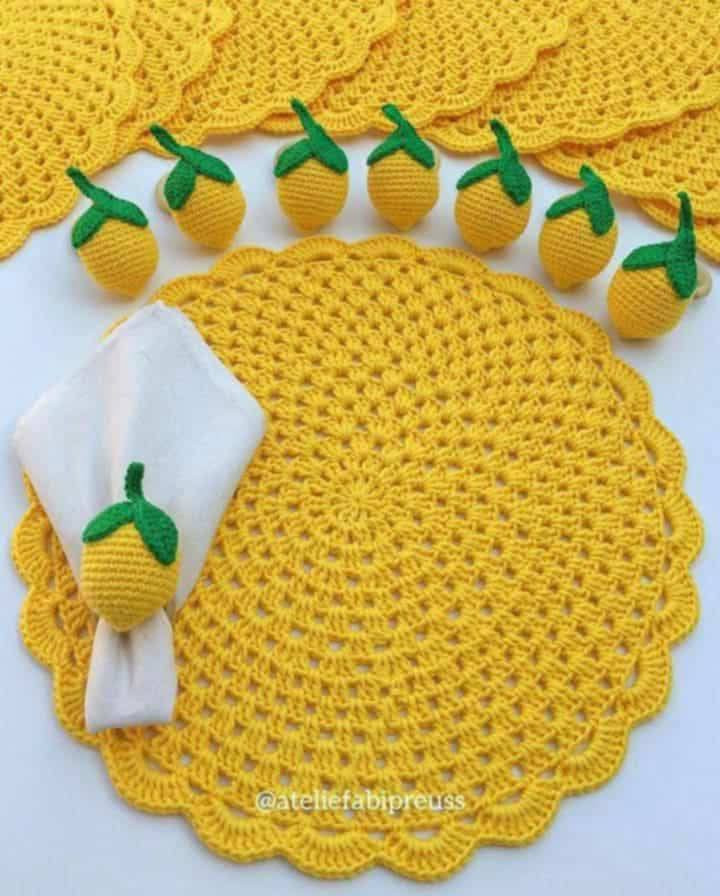 مفارش كروشيه ❤️‍🔥
مفارش كروشيه جميله ومرتبه تنطي روح للطاوله ❤️ 
اجعلي طاولتكِ مميزه باجمل القطع 🥰 
يتوفر توصيل لجميع محافظات العراق 🚕


**إذا كنت صاحب هذا الإعلان وتريد حذفه لأي سبب، رجاءا أرسل رسالة إلى الدعم الفني**