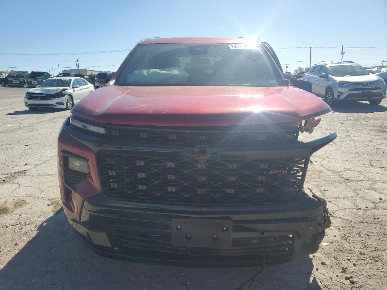 ترافراس RS 2024
مشحونه من امريكا فووووول السياره بجم كبس 
واصل الحره 195 ورقه 
***********
