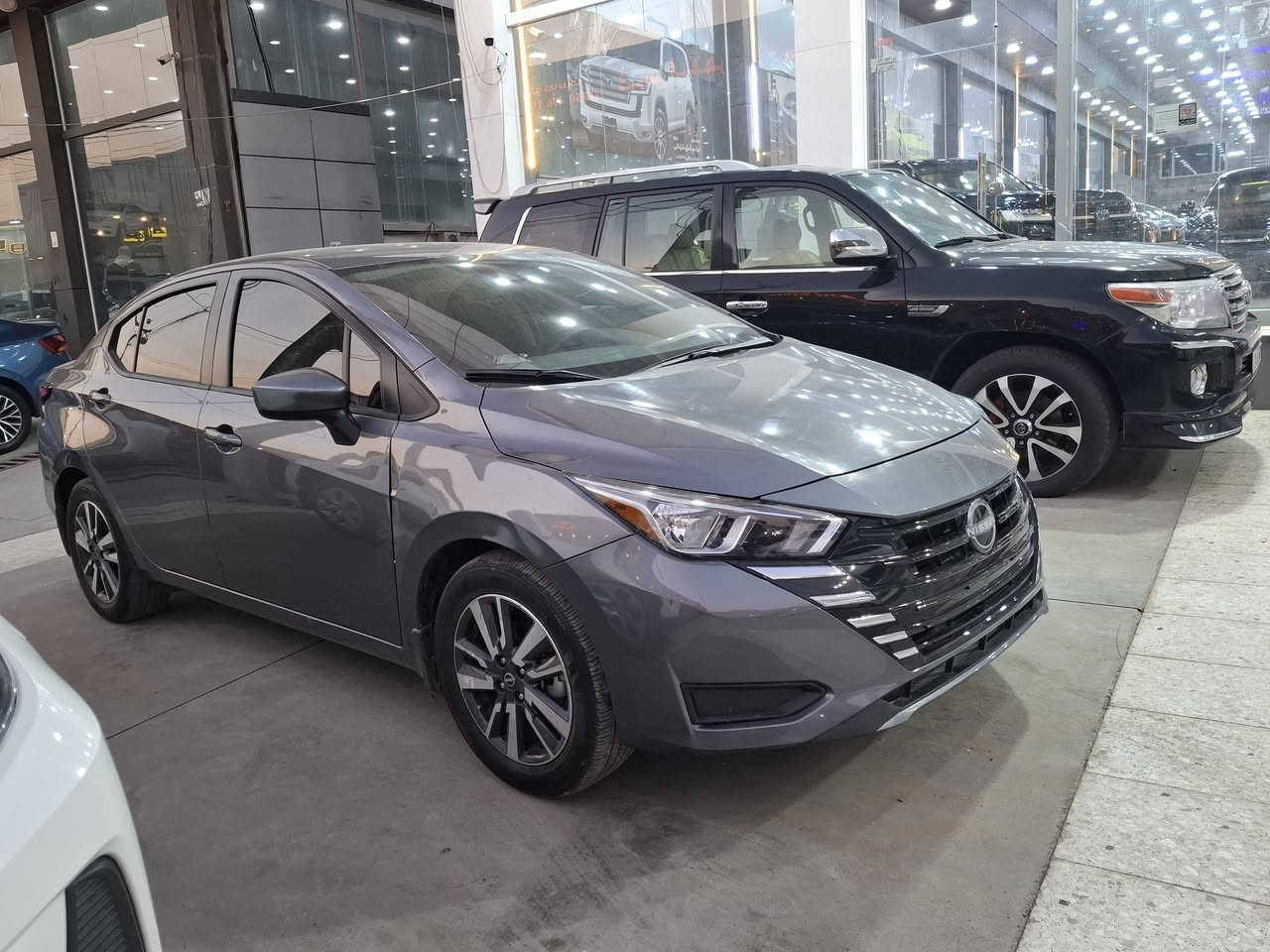 السلام عليكم
نيسان ڤيرسا
2024
وارد امريكي
 SV مواصفات 
الون نفطي 
مواصفاتها 
بسمة 
تشغيل عن بعد 
شاشة 
كاميرا 
حساس
رادار امام+مراية 
تحكم ستيرن 
وتوقف ذاتي امامي وخلفي 
مانع انزلاق
مثبت سرعه
جام كهربائي
 ماشي 4 الف
حادث ,بونيت جملغ صبغ 
رقم شاصي موجود  
ارباك فقط ستيرن برده راجع سيستم 
عنوان اربيل معرض 
سعر ١٢٠ بيه مجال 
 تفاصيل اتصال*********** وتساب 
***********
