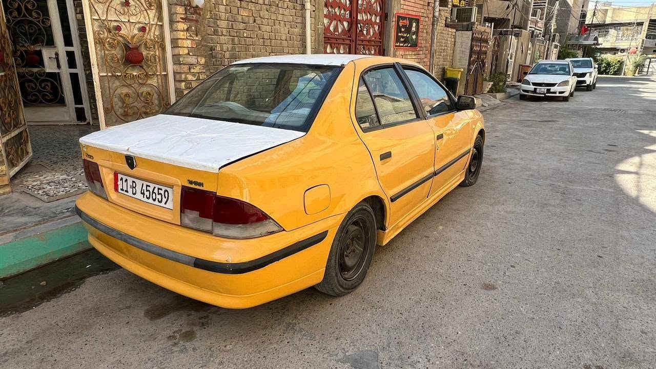 السلام عليكم للبيع سمند 2011 ناطقة رقم انكليزي بسمي مصفرة هيئة غرامات هزة جديدة مكينة وكير خير من الله مكانها الحبيبية  السعر 25 وبيها مجال ***********

