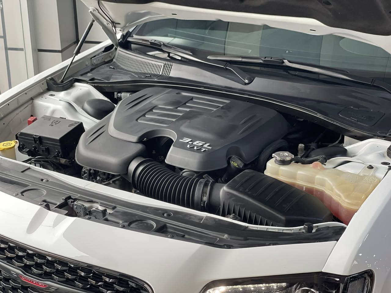 اوباما
2023 
كلين 
بانوراما
كار بلاي
حساسات
‏تشغيل عن بعد
‏كشنات ‏تدفئة 
S300
***********
العنوان دهوك
معرض ريان
