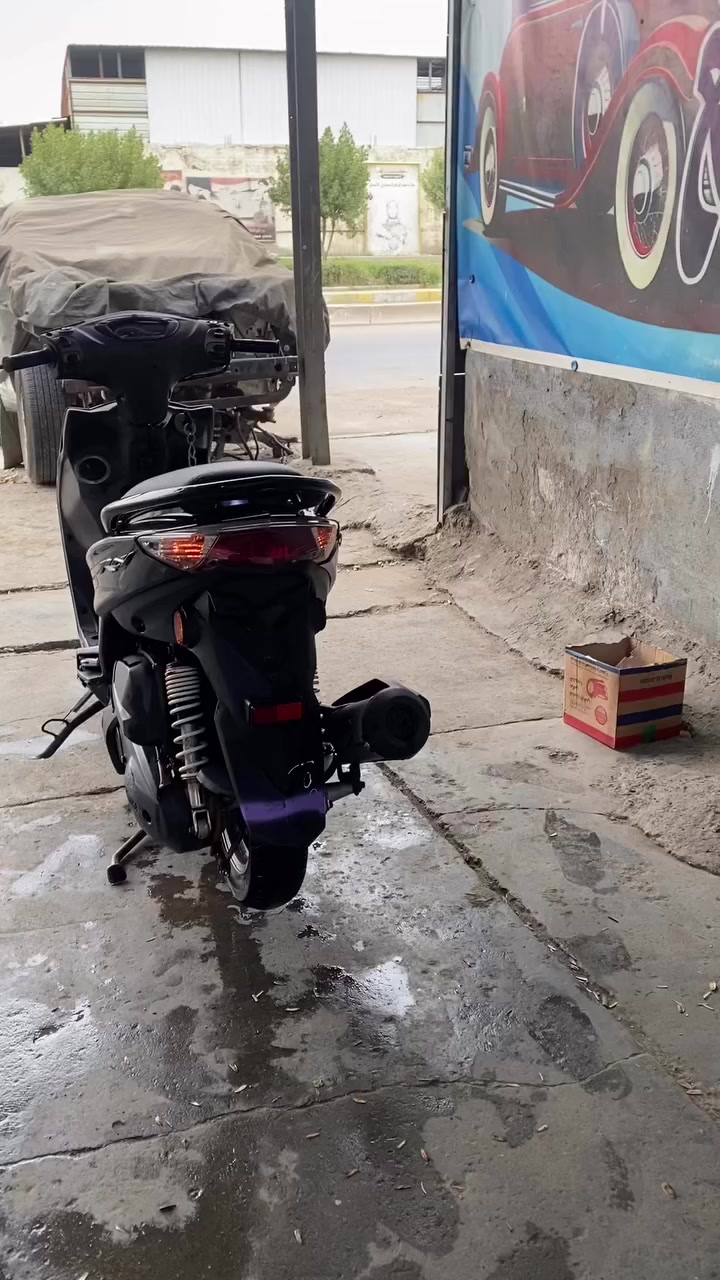 السلام عليكم جيتي ار للبيع المكان بغداد حي العامل السعر ول تفاصيل خاص أو الاتصال***********
