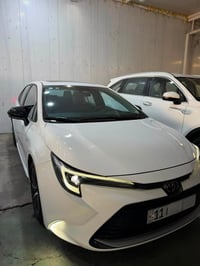 تويوتا كورولا 2025 • كورولا هايبرد • سيارة مكفولة • بصمة تشغيل • فتحة ...