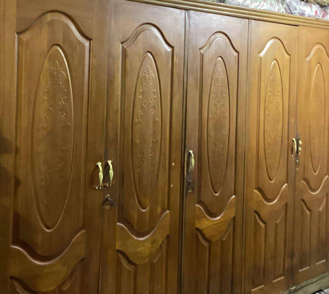 السلام عليكم غراض للبيع مكيف نضيف وجديد سعره ٢٥٠ وبي مجال وكنتور سعره ١٥٠ وبي مجال  والبلازما ٥٠ وبيهه مجال كلهن نضيفات وشغالات
الاستفسار الاتصال على الرقم 
***********
