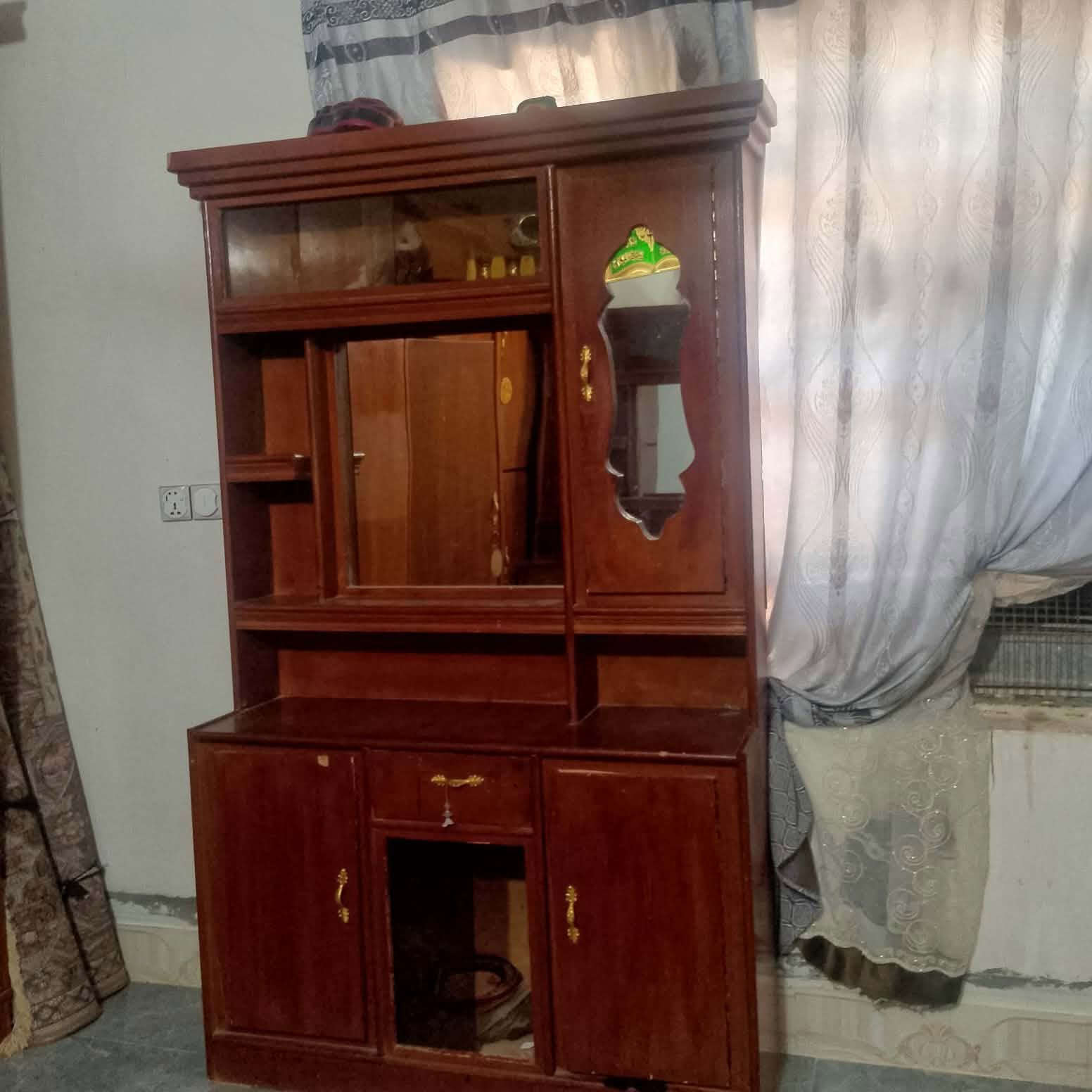 للبيع 
غرفة نوم صاج عراقي نظيفة ( بدون كنتور )
سعرها 225 الف 
الصقلاوية


**إذا كنت صاحب هذا الإعلان وتريد حذفه لأي سبب، رجاءا أرسل رسالة إلى الدعم الفني**