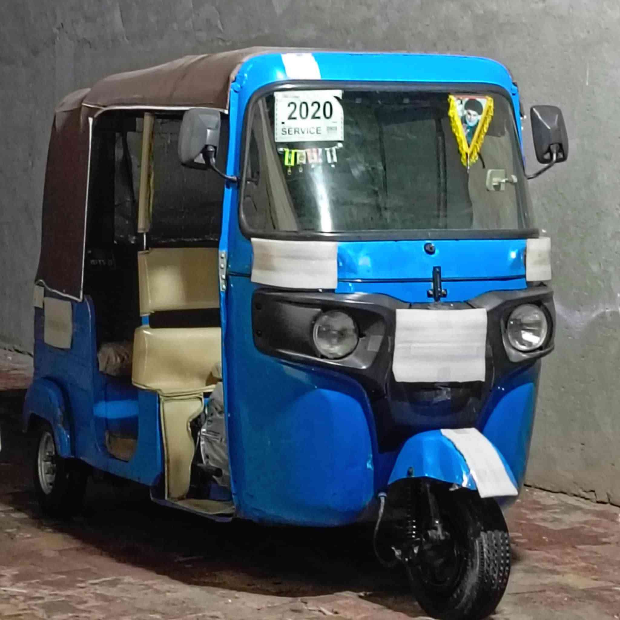 سلام عليكم تكتك للبيع موديل 2020 شهر 12 مرقم وسنويه جاهزة كفاله عامه سعرها 6400 مكان ميسان المجر الكبير تصال ***********
