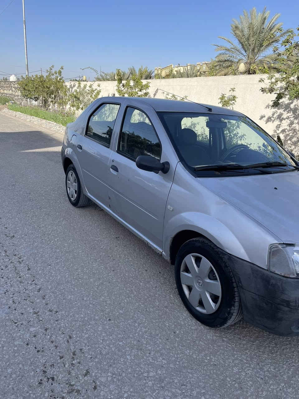 السلام عليكم رينو لو كان (2012) بسمي بيه جاملغ مبدل ومصبوغ وبيه طخه بالجنطه لاتصال على الرقم (***********)غير متواجد على التواصل لاجتماعي
