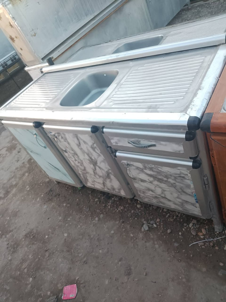 سلام عليكم كاونترات مستعملة للبيع العنوان ابو غريب الزيدان الستفسار خاص او اتصال ***********بي وتساب ***********
